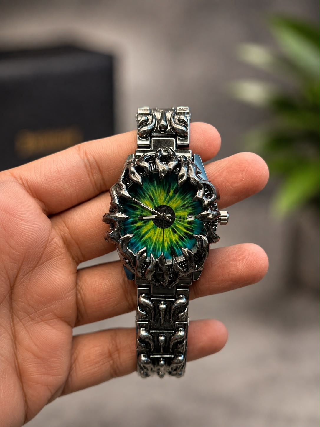 Gothic Flame Alabaster Eye