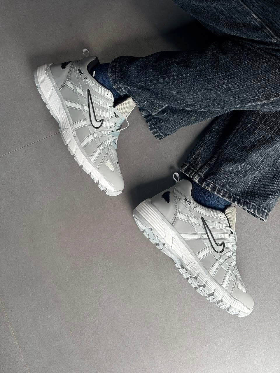 NIKE - P6000 TRAINER