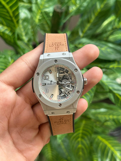 HUBLOT - LEATHER STRAP MODEL