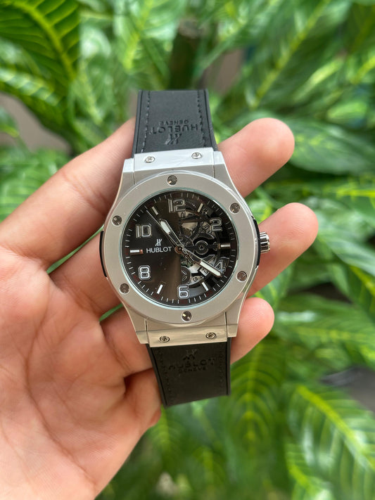 HUBLOT - LEATHER STRAP MODEL