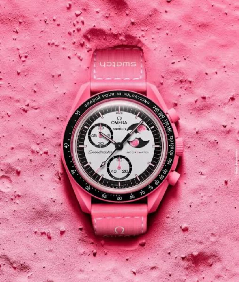 MOONSWATCH - OMEGA