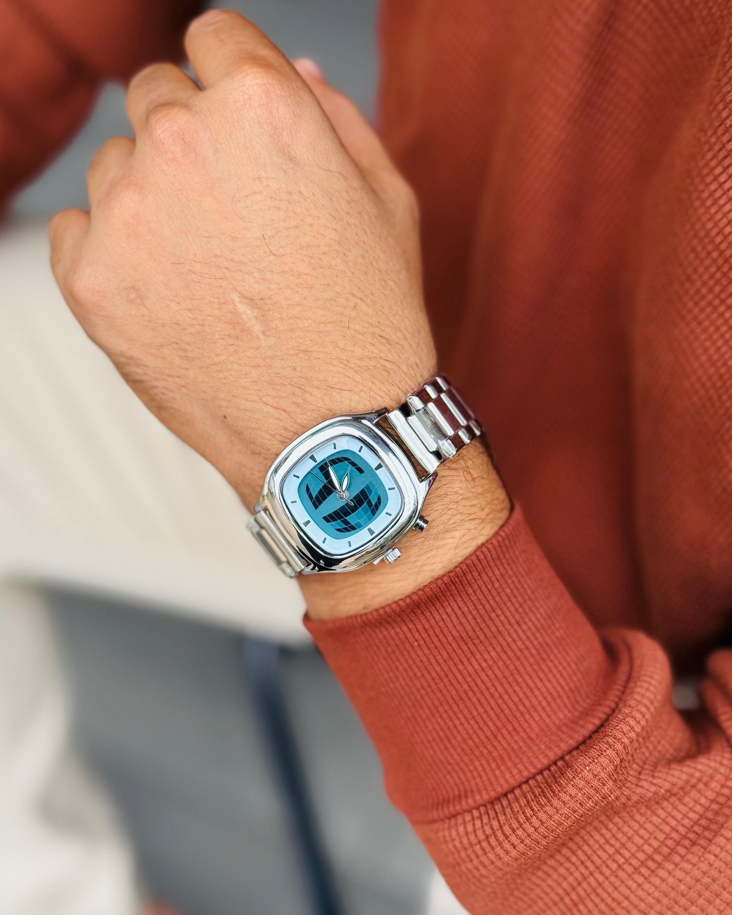 BIG TIC DIGI-ANAL - SQUARE NUMERIC