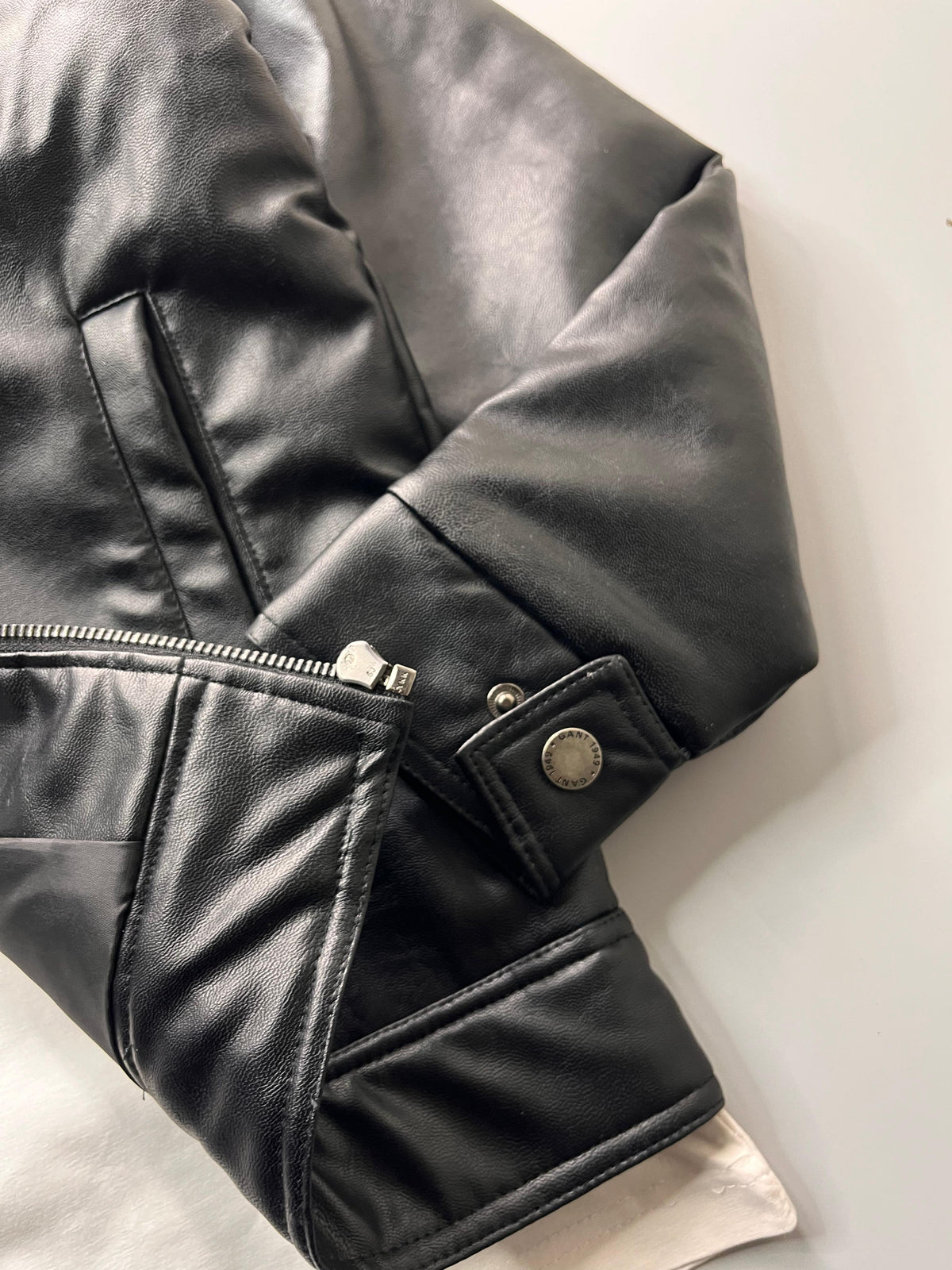 GANT - PREMIUM LEATHER JACKET 🔥