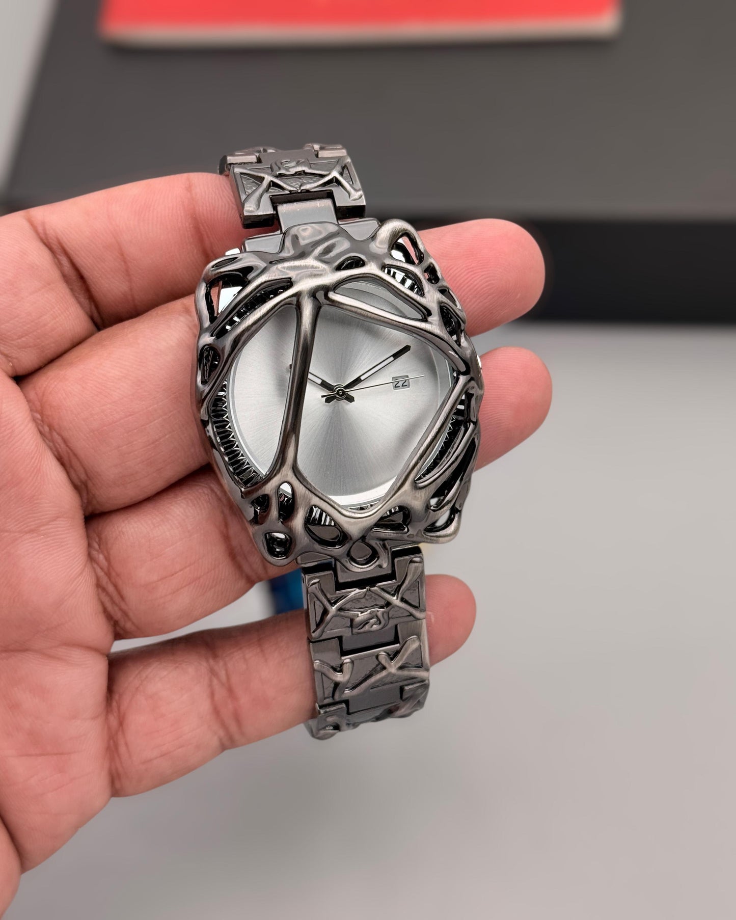 Y2K - SPIKED WATCH - SPIDER WEB ⚡