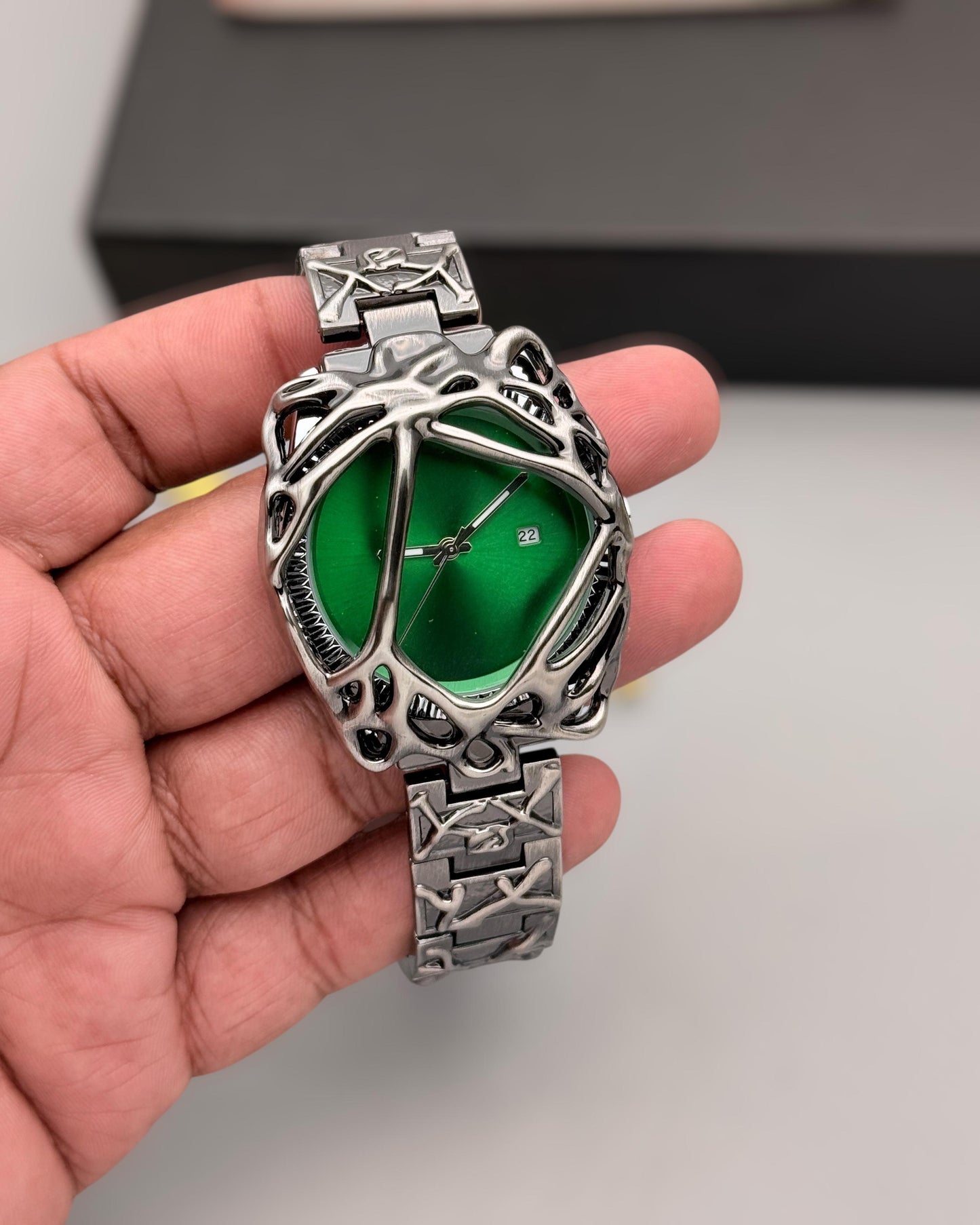 Y2K - SPIKED WATCH - SPIDER WEB ⚡