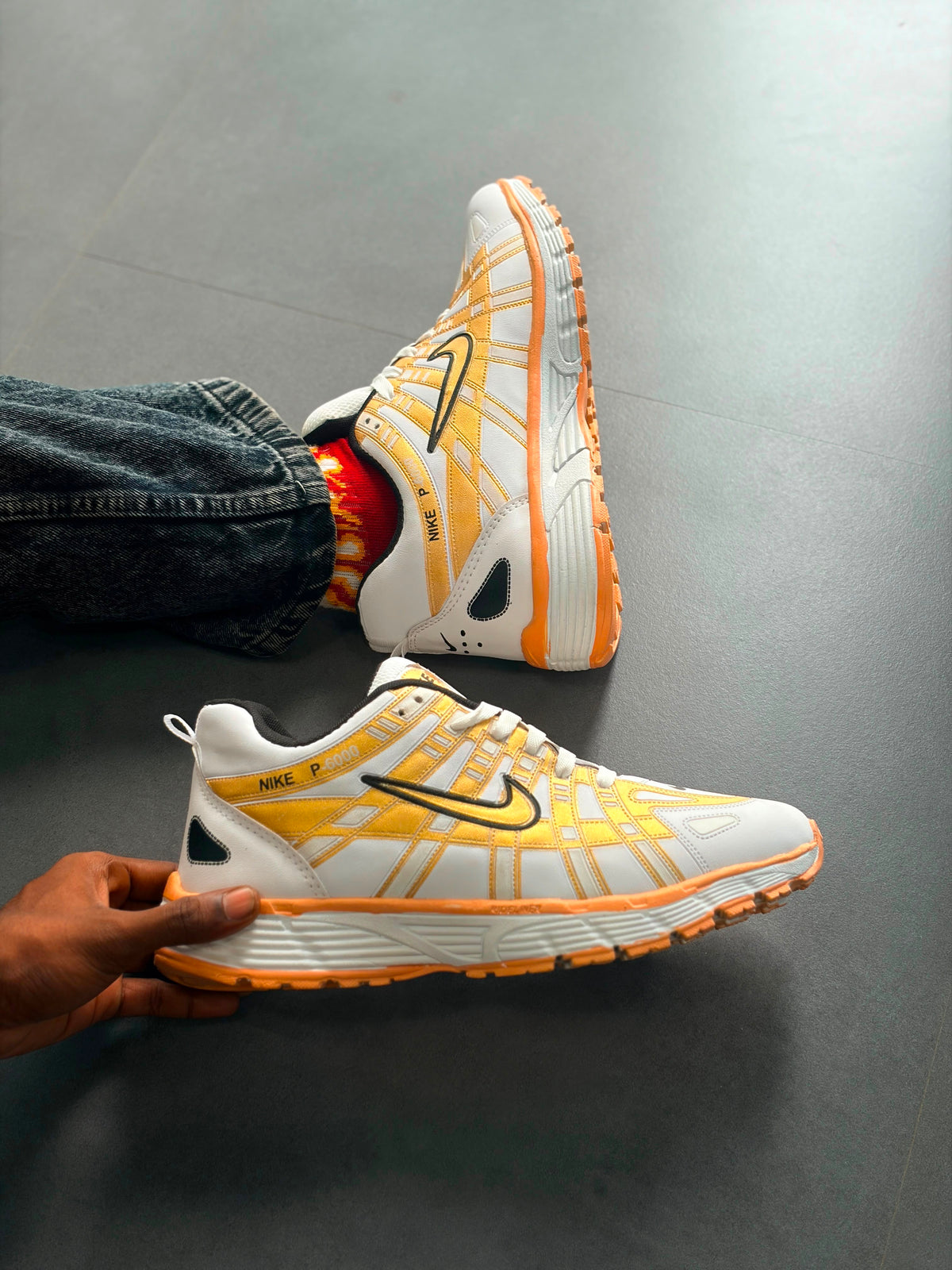 NIKE P-6000 TRAINER
