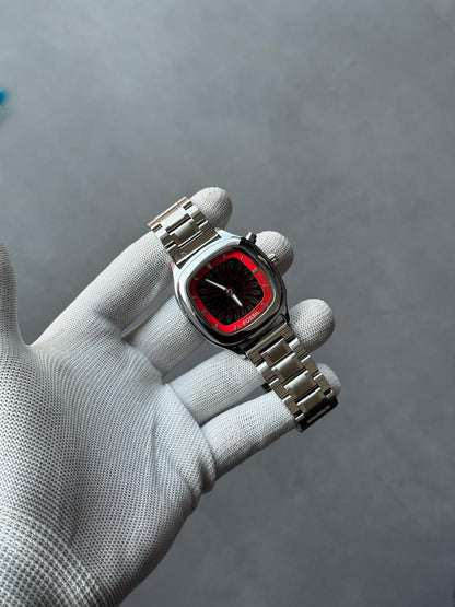 FOSSIL BIG TIC SQ