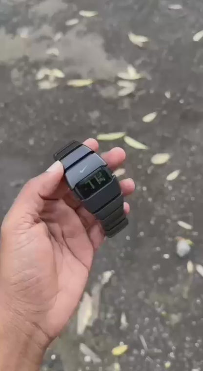 NIKE D - LINE ( UV DIAL)