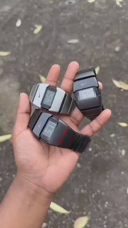 NIKE D - LINE ( UV DIAL)